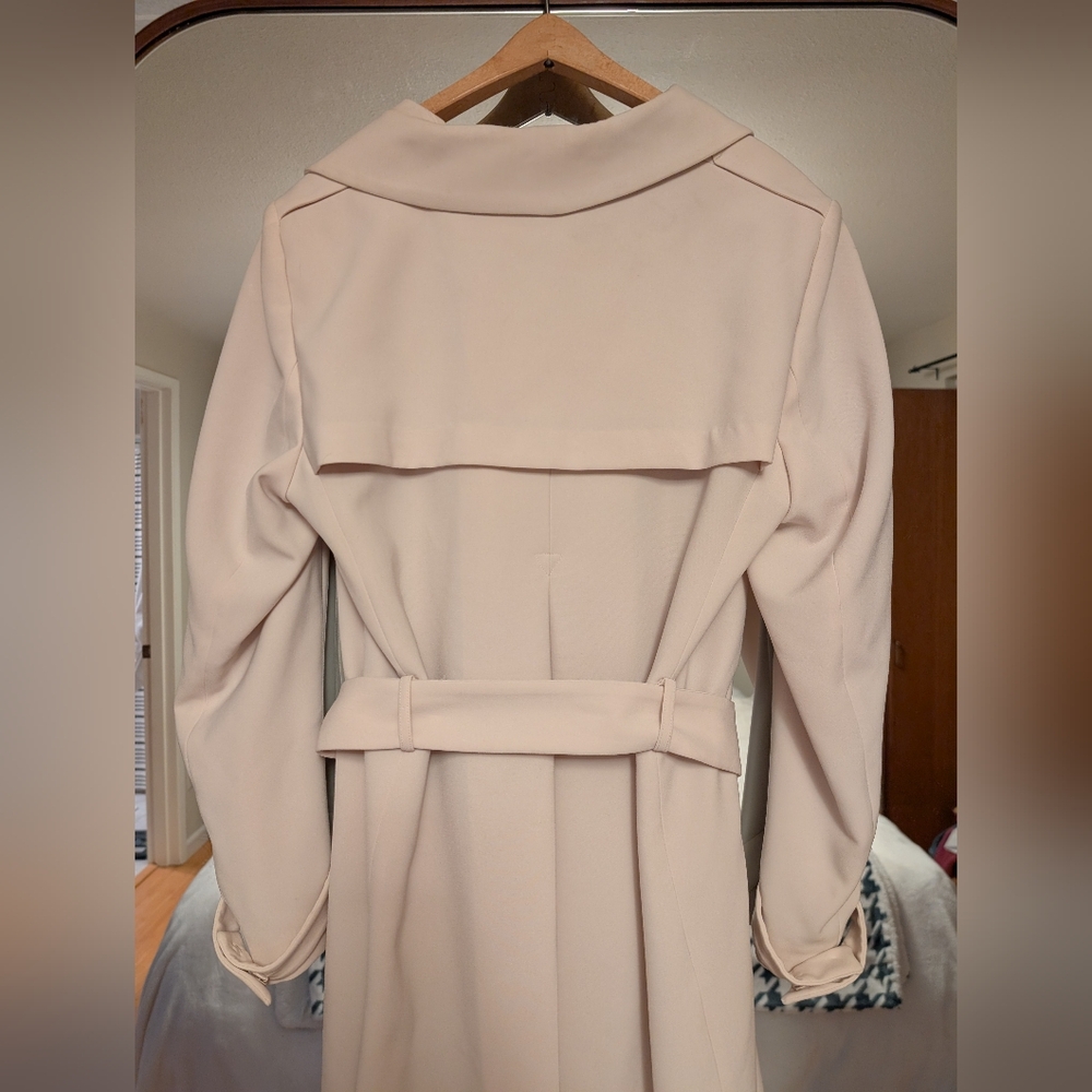 Brushed-finish twill trench coat Size 12 - Limited Time Sale - Picture 8 of 9